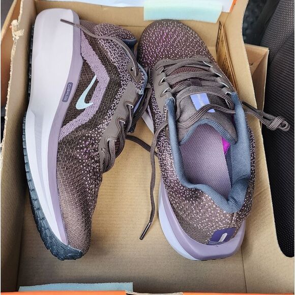 Nike Winflo 11 Running Shoes - Picture 9 of 9